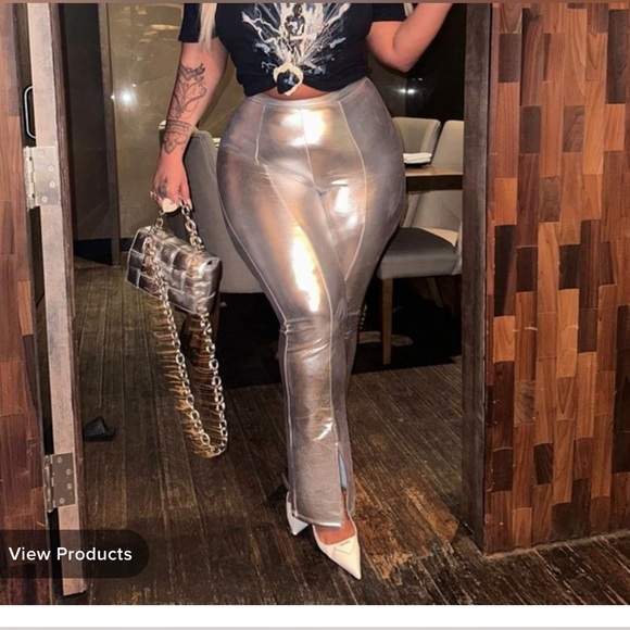 FASHION NOVA METALLIC FLARE PANTS - Picture 1 of 6